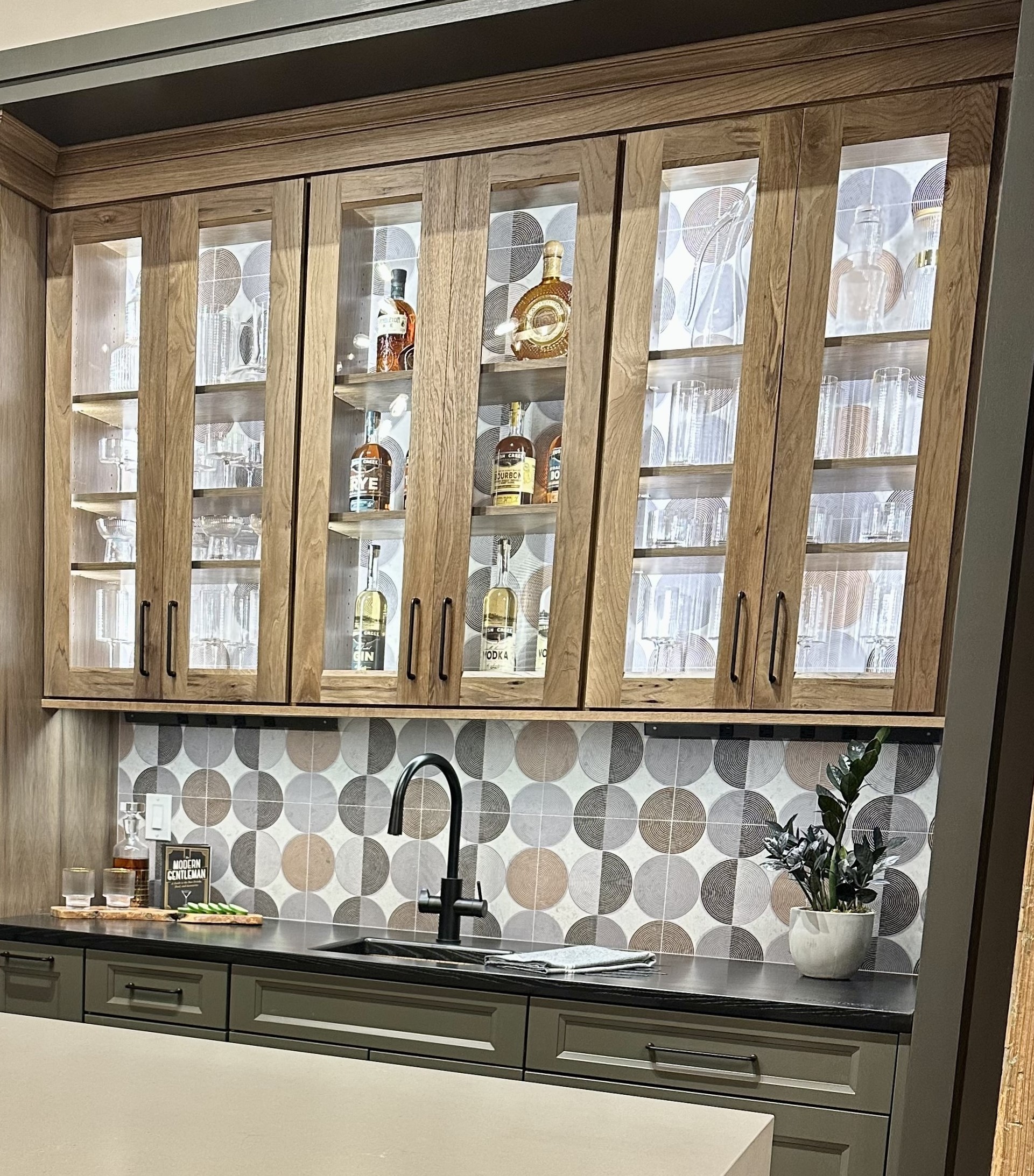 Tiles behind bar cabinets